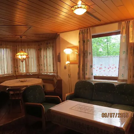 Ferienwohnung Huber Helga * Pisweg